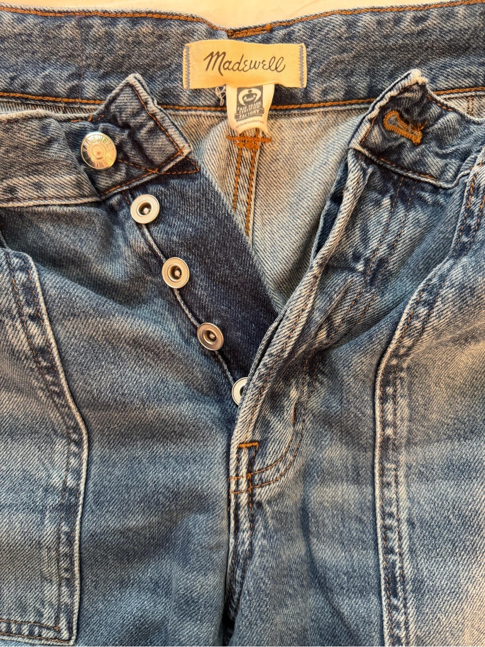 Madewell Barrel Leg Jean - Picture 3 of 7